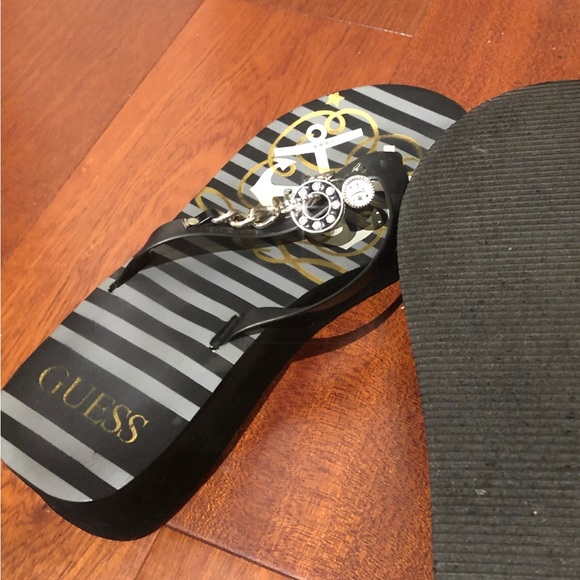 Guess - Sailor Girl Flip Flops - Picture 2 of 3